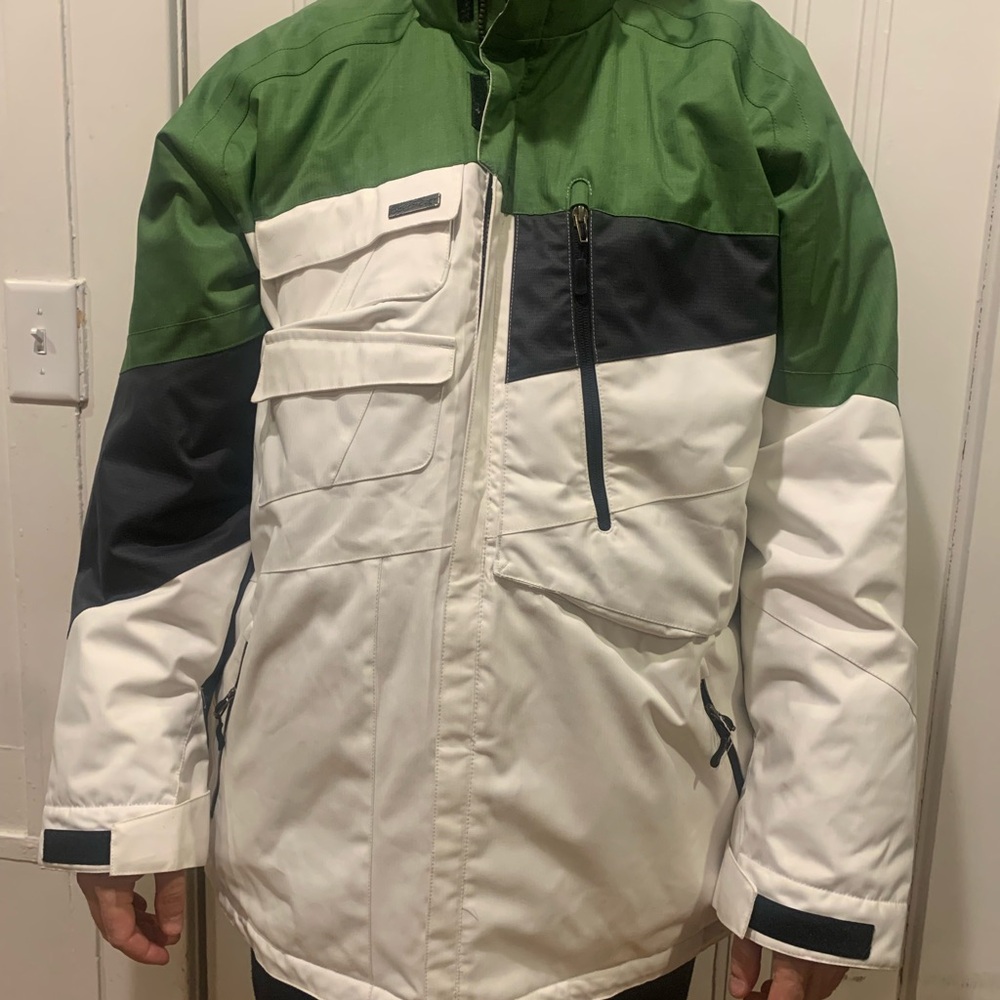 Obermeyer Men's Green, Black, and White Ski Jacket XL